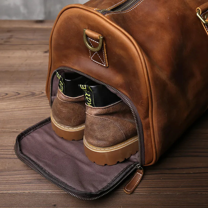 Retro Crazy Horse Leather Duffle Bag: A Timeless Travel Companion